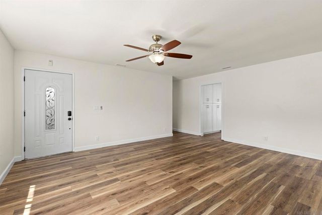 2589 Joann Dr, Oceanside, CA 92056