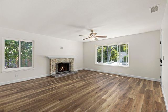 2589 Joann Dr, Oceanside, CA 92056
