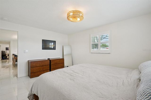 13133 DORCHESTER DRIVE, Seminole, FL 33776