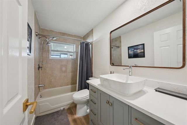 13133 DORCHESTER DRIVE, Seminole, FL 33776