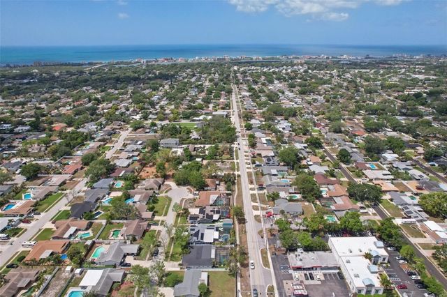 13133 DORCHESTER DRIVE, Seminole, FL 33776