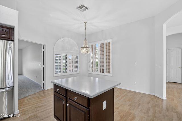 9711 E GLENCOVE Circle, Mesa, AZ 85207