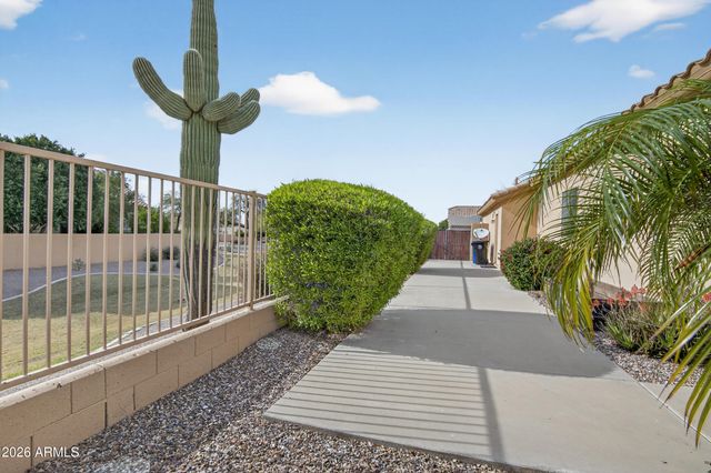 9711 E GLENCOVE Circle, Mesa, AZ 85207