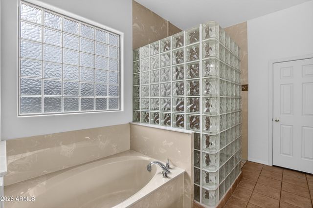 9711 E GLENCOVE Circle, Mesa, AZ 85207