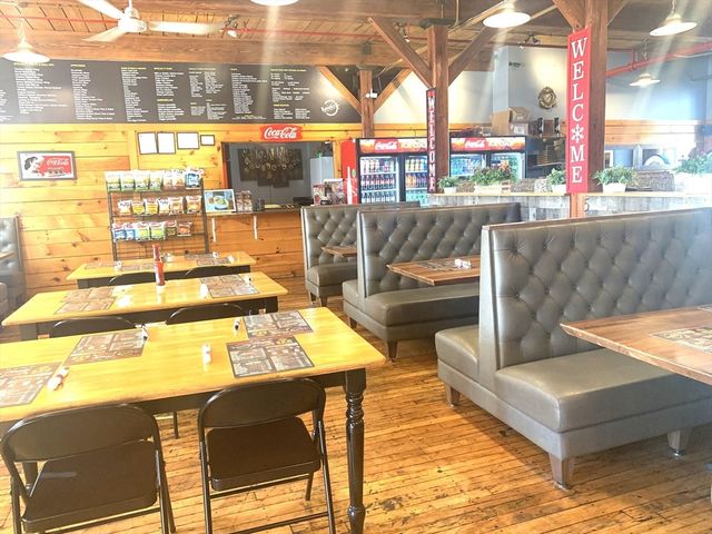 45 River St, Millbury, MA 01527