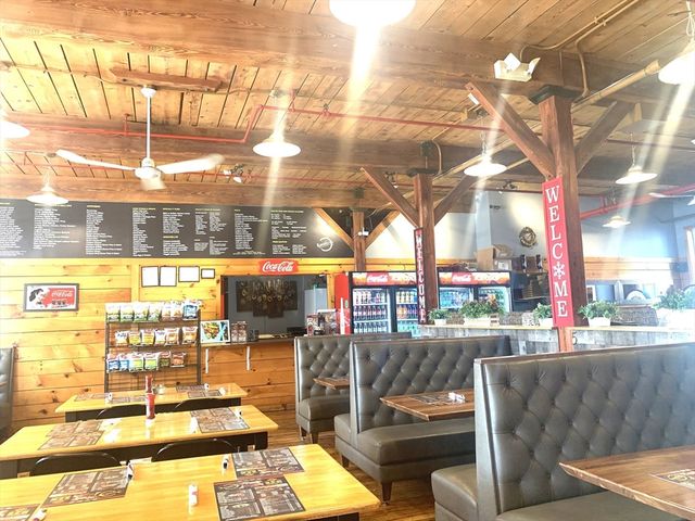 45 River St, Millbury, MA 01527