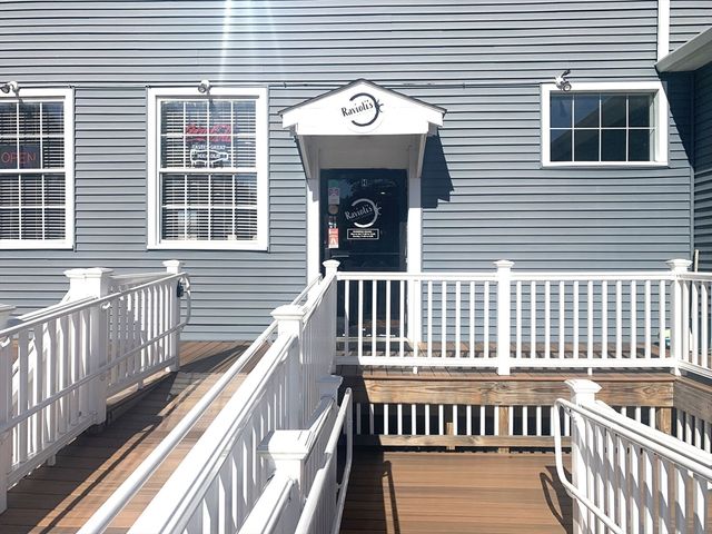 45 River St, Millbury, MA 01527