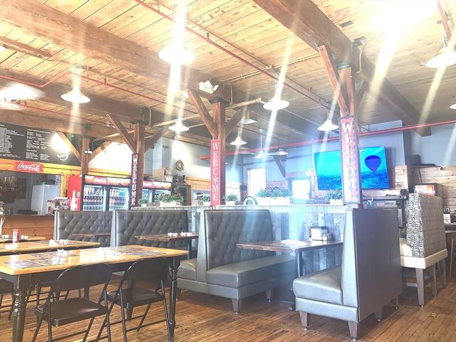 45 River St, Millbury, MA 01527