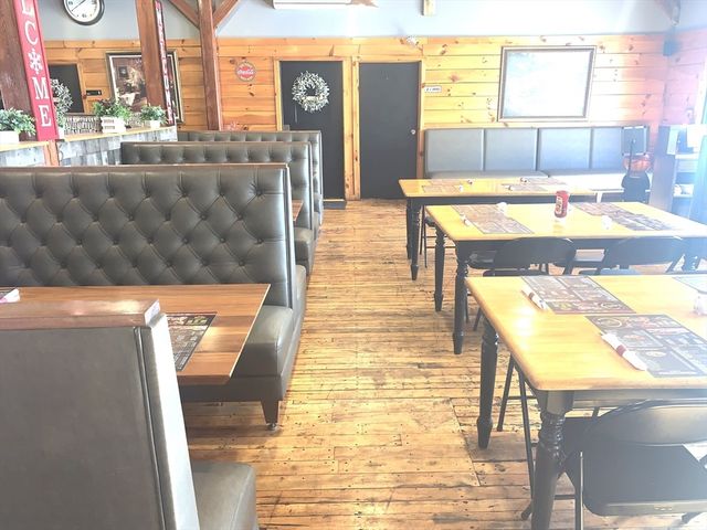 45 River St, Millbury, MA 01527