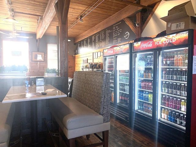 45 River St, Millbury, MA 01527