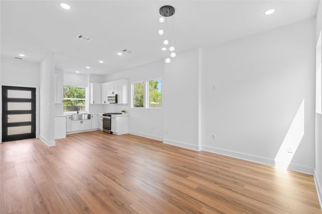 6186 Eastland Street A-B, Houston, TX 77028