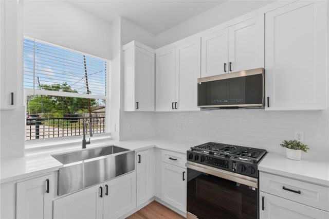 6186 Eastland Street A-B, Houston, TX 77028