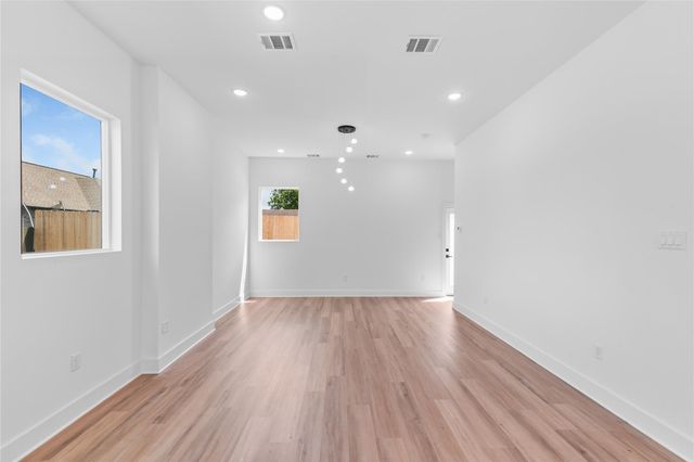6186 Eastland Street A-B, Houston, TX 77028