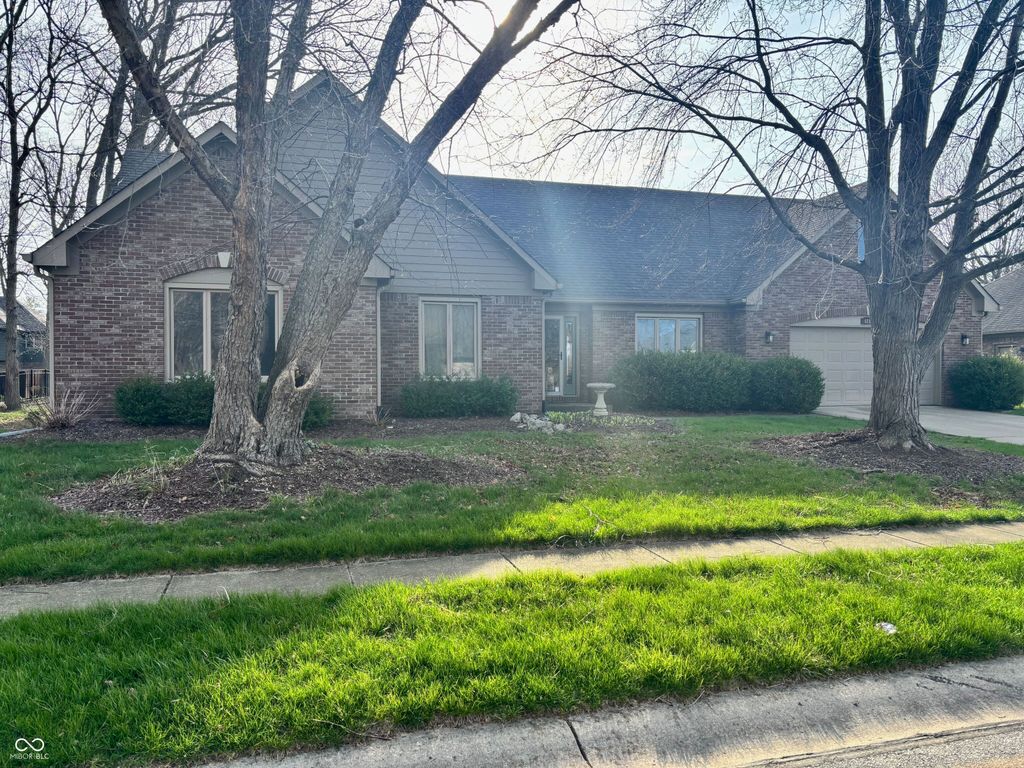 631 Hamlet Drive, Avon, IN 46123