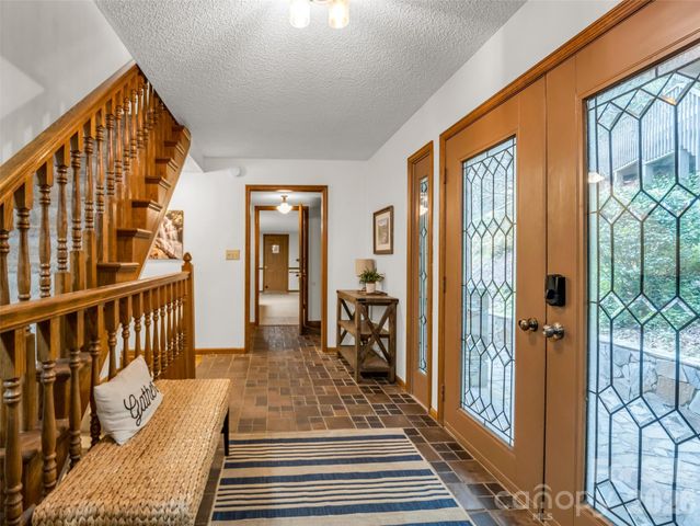 171 Fairway Drive, Lake Lure, NC 28746
