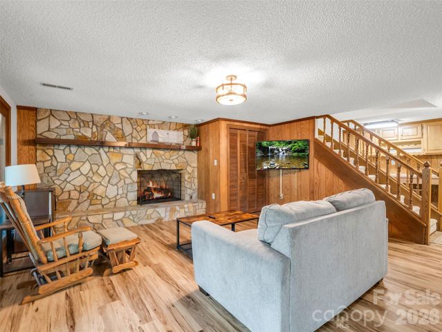 171 Fairway Drive, Lake Lure, NC 28746