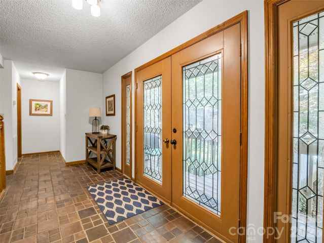 171 Fairway Drive, Lake Lure, NC 28746
