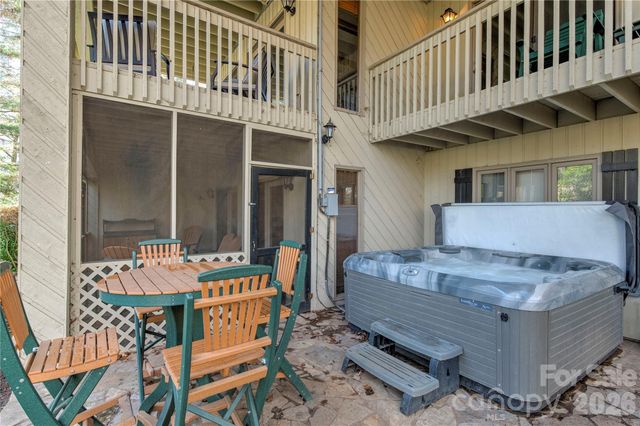 171 Fairway Drive, Lake Lure, NC 28746
