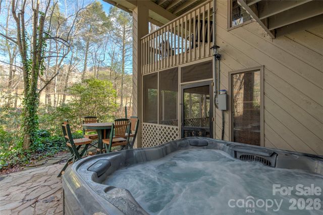 171 Fairway Drive, Lake Lure, NC 28746