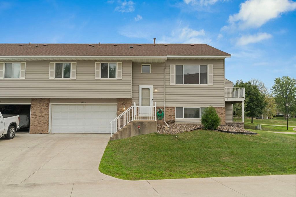 15831 Gooseberry Way, Apple Valley, MN 55124 — exterior