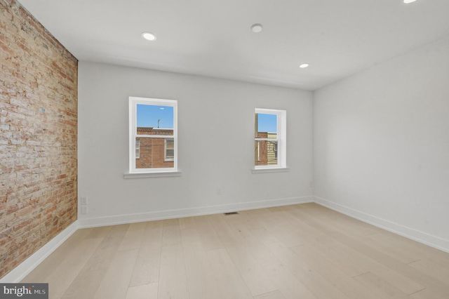 1110 PIERCE ST, Philadelphia, PA 19148