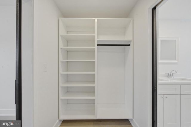 1110 PIERCE ST, Philadelphia, PA 19148