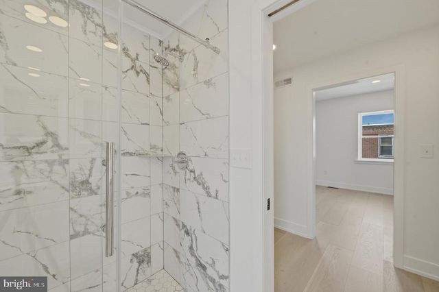 1110 PIERCE ST, Philadelphia, PA 19148