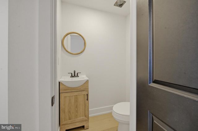 1110 PIERCE ST, Philadelphia, PA 19148