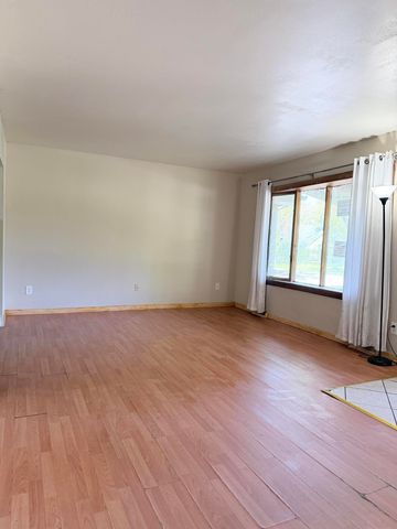 2880 Oklahoma Street, Lake Station, IN 46405
