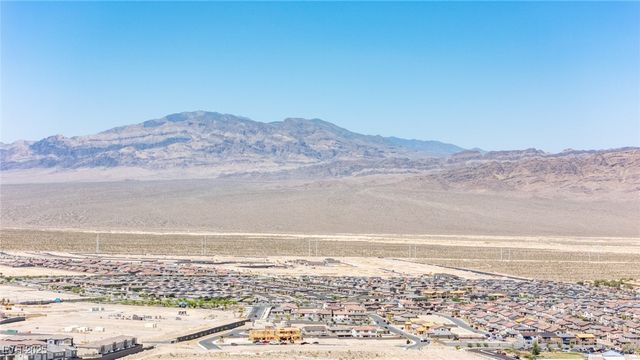 9527 Havasu Canyon Avenue, Las Vegas, NV 89166