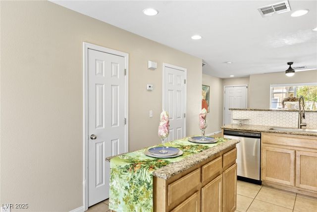 9527 Havasu Canyon Avenue, Las Vegas, NV 89166