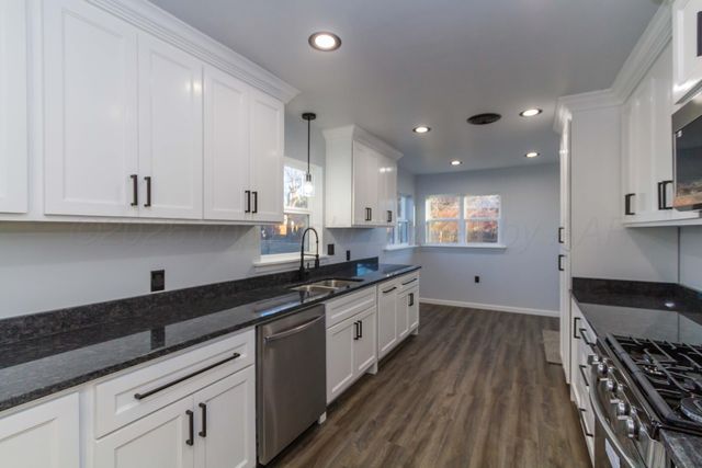 4132 CIMARRON Avenue, Amarillo, TX 79102