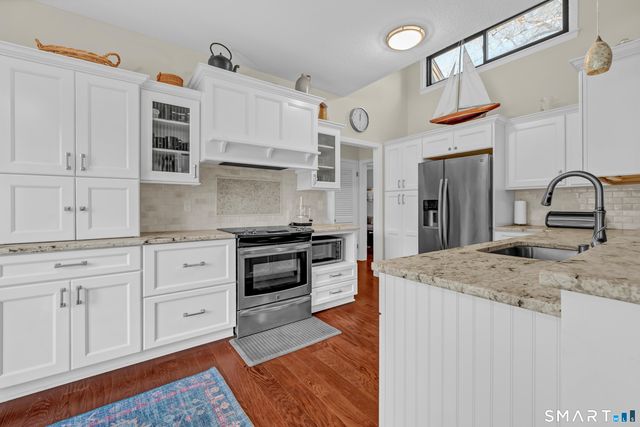 123 Heritage Village B, Southbury, CT 06488