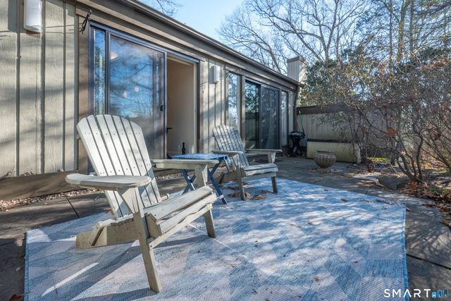 123 Heritage Village B, Southbury, CT 06488