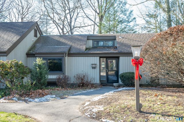 123 Heritage Village B, Southbury, CT 06488