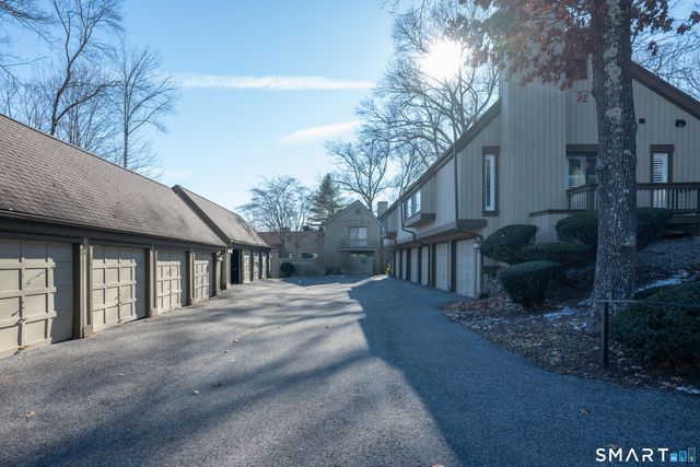 123 Heritage Village B, Southbury, CT 06488