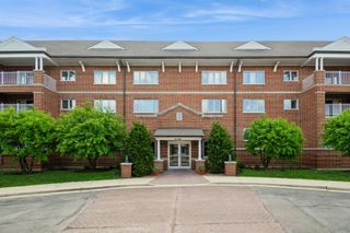460 S Northwest Highway 309A, Park Ridge, IL 60068