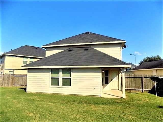 911 Redcrest Springs Court, Houston, TX 77073