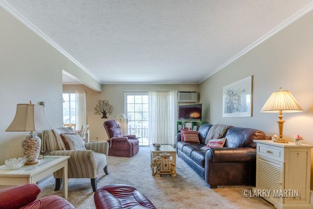 2207 Porter Street SW 304, Wyoming, MI 49519