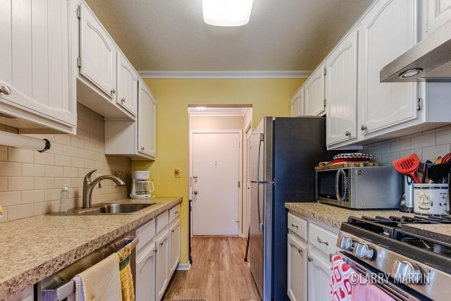 2207 Porter Street SW 304, Wyoming, MI 49519