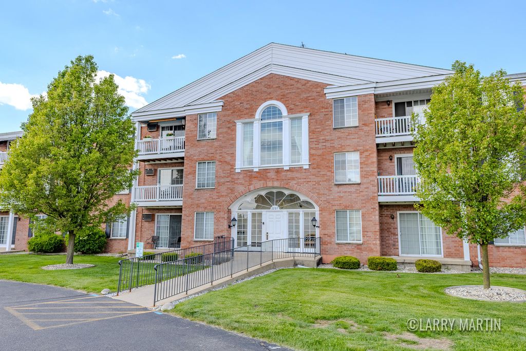 2207 Porter Street SW 304, Wyoming, MI 49519
