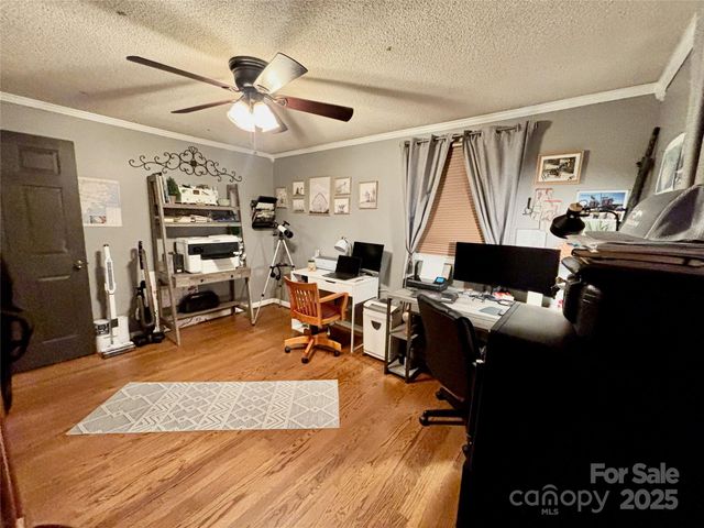 387 Oak Street Extension, Forest City, NC 28043