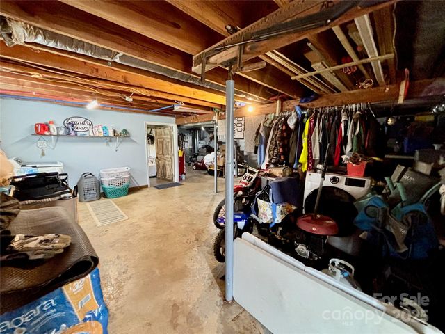 387 Oak Street Extension, Forest City, NC 28043