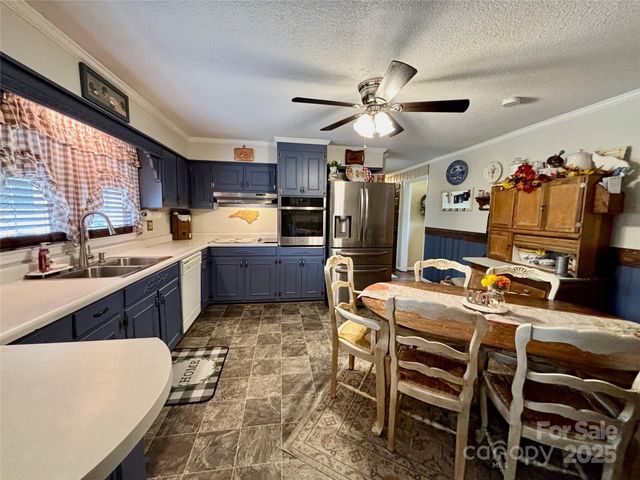387 Oak Street Extension, Forest City, NC 28043