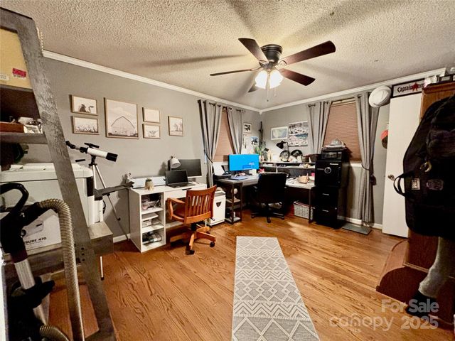 387 Oak Street Extension, Forest City, NC 28043