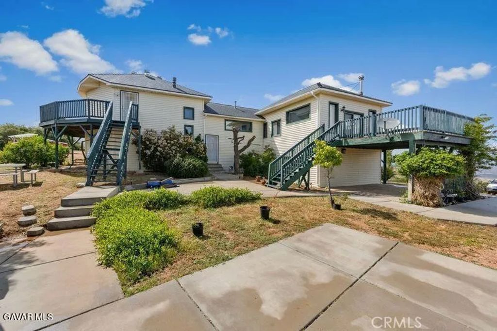 17041 Summers Drive, Tehachapi, CA 93561