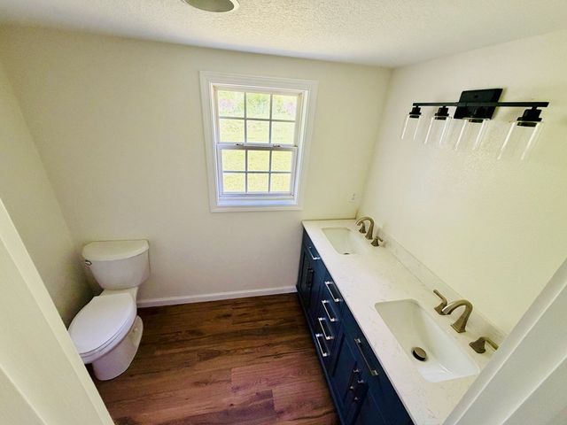 319 Circle Street, Robbinsville, NC 28771