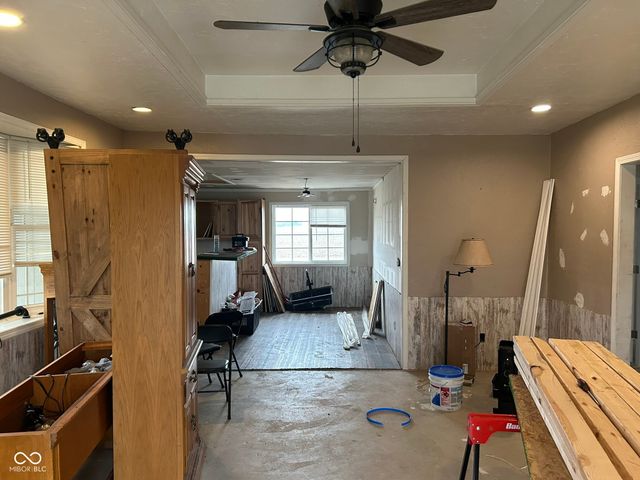 1559 S 500 W, Anderson, IN 46011