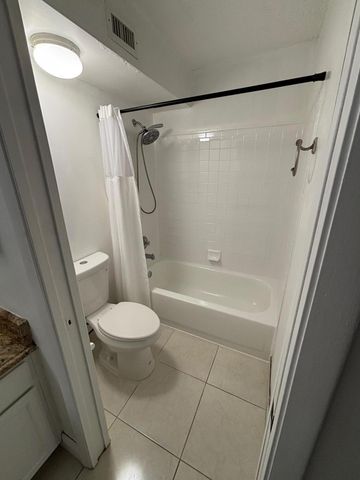 811 Lyons Road 20203, Coconut Creek, FL 33063