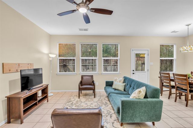 62 S Camellia Grove Circle, The Woodlands, TX 77382